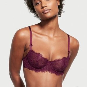 VS DREAM ANGELS
Wicked Unlined Lace-Up Balconette Bra
